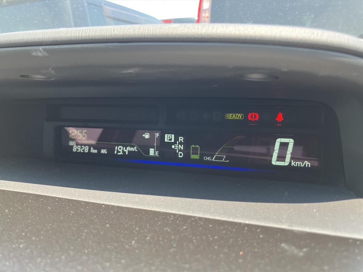 2013 Toyota PRIUS thumbnail