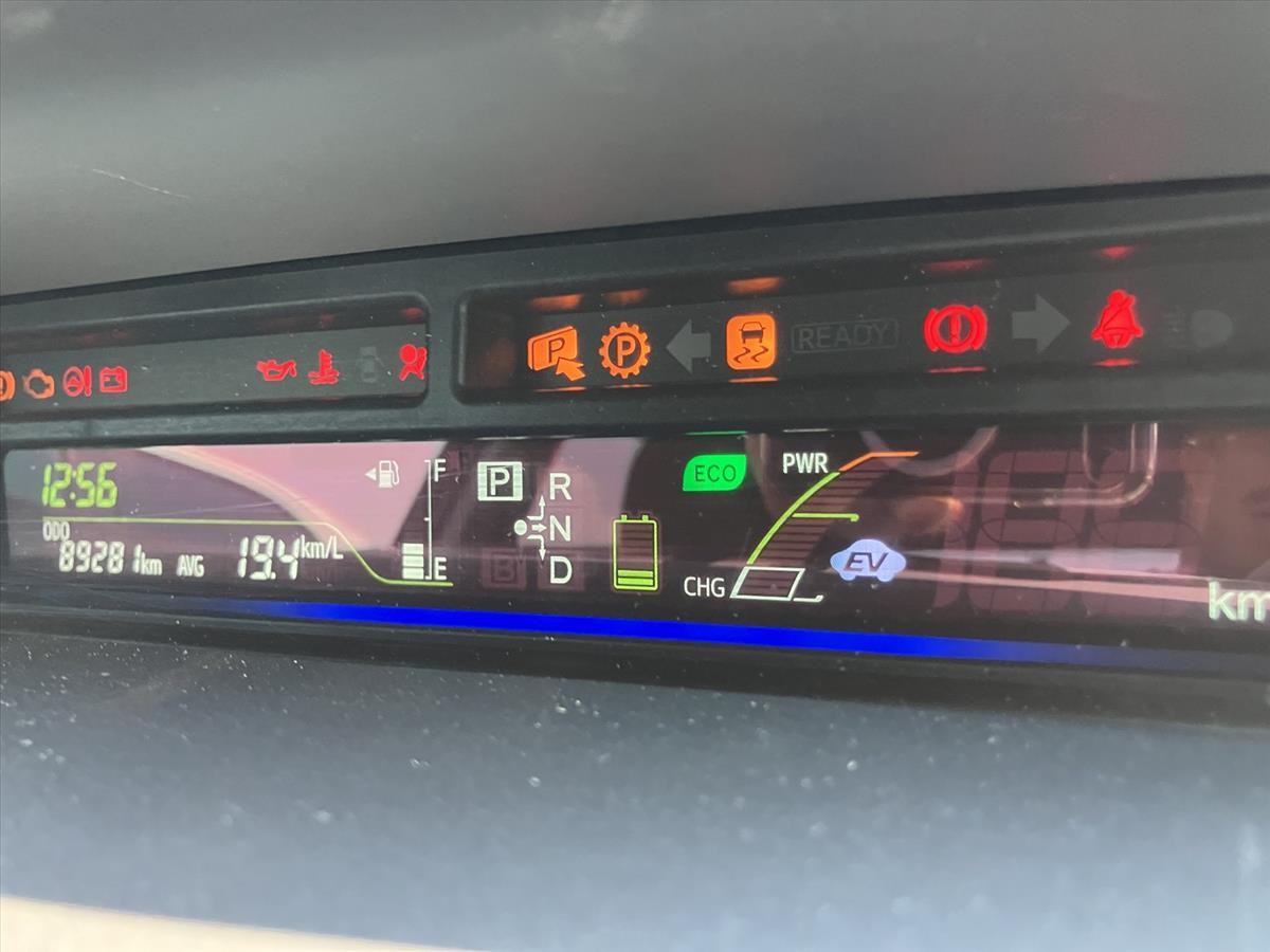 2013 Toyota PRIUS thumbnail