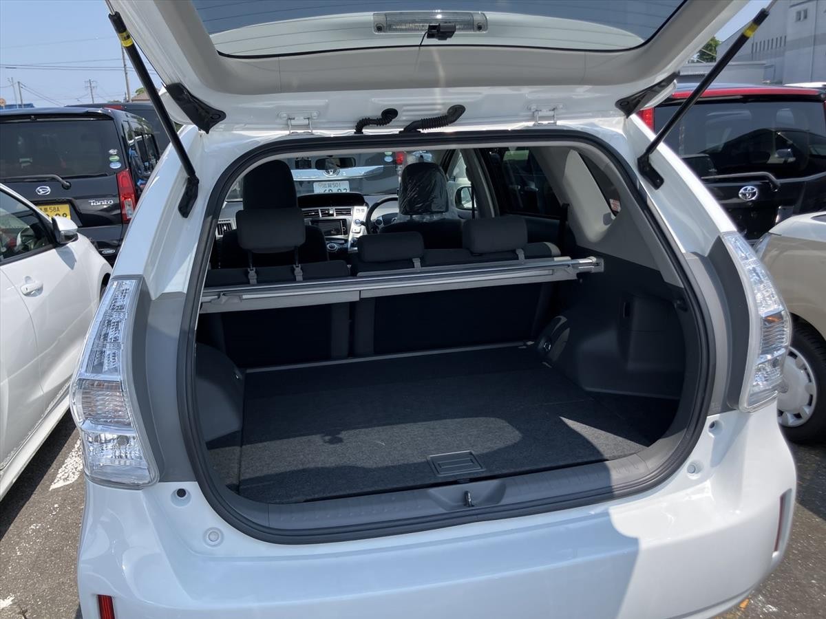 2013 Toyota PRIUS thumbnail