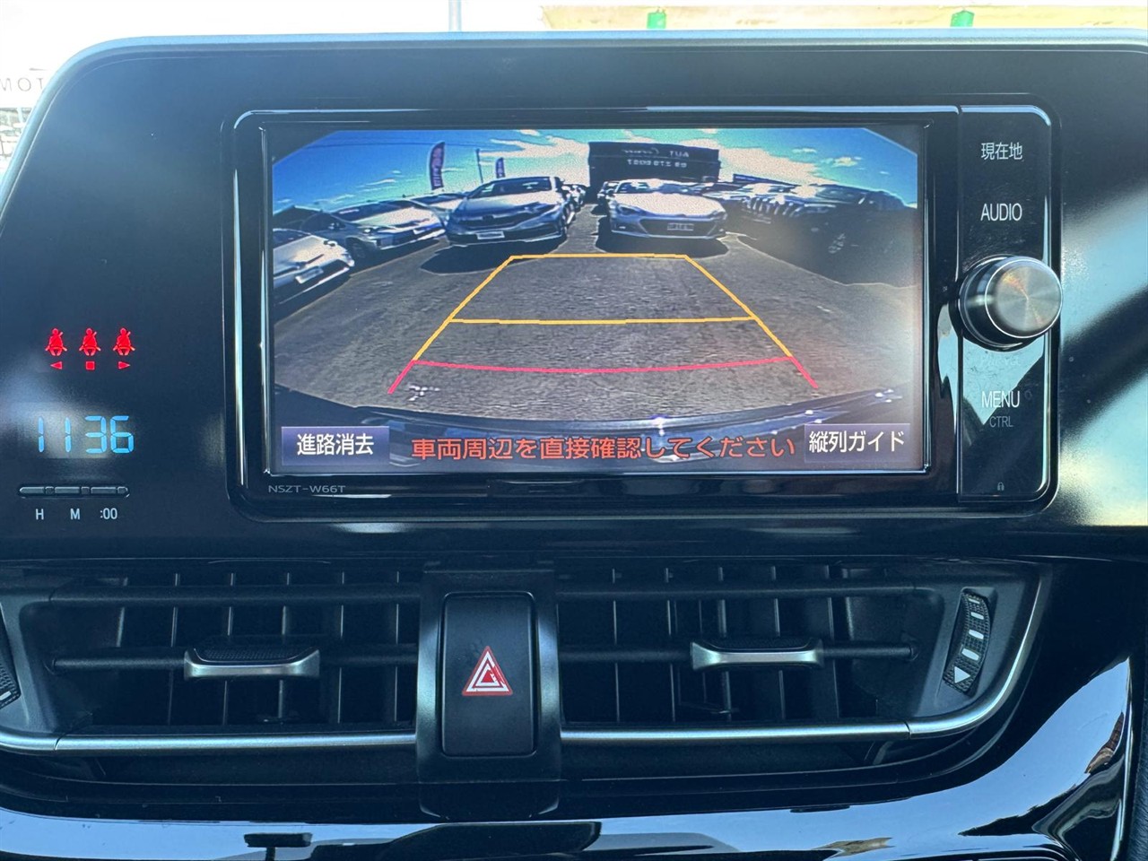 2017 Toyota C-HR thumbnail
