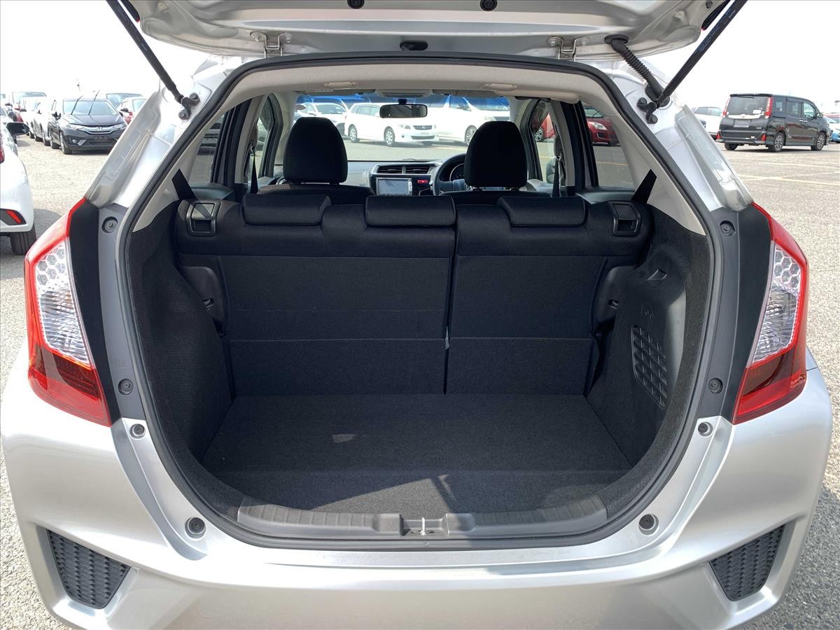 2013 Honda FIT thumbnail