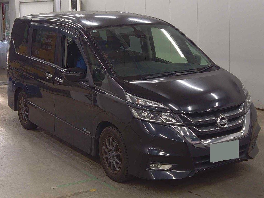 2016 Nissan Serena thumbnail