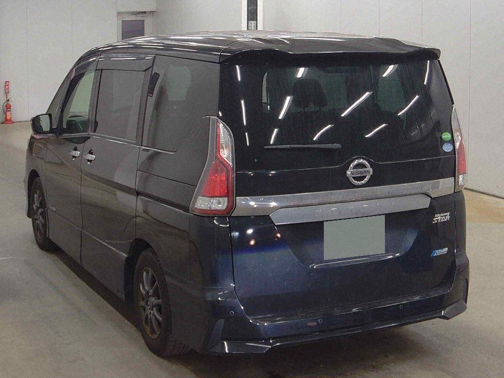 2016 Nissan Serena thumbnail