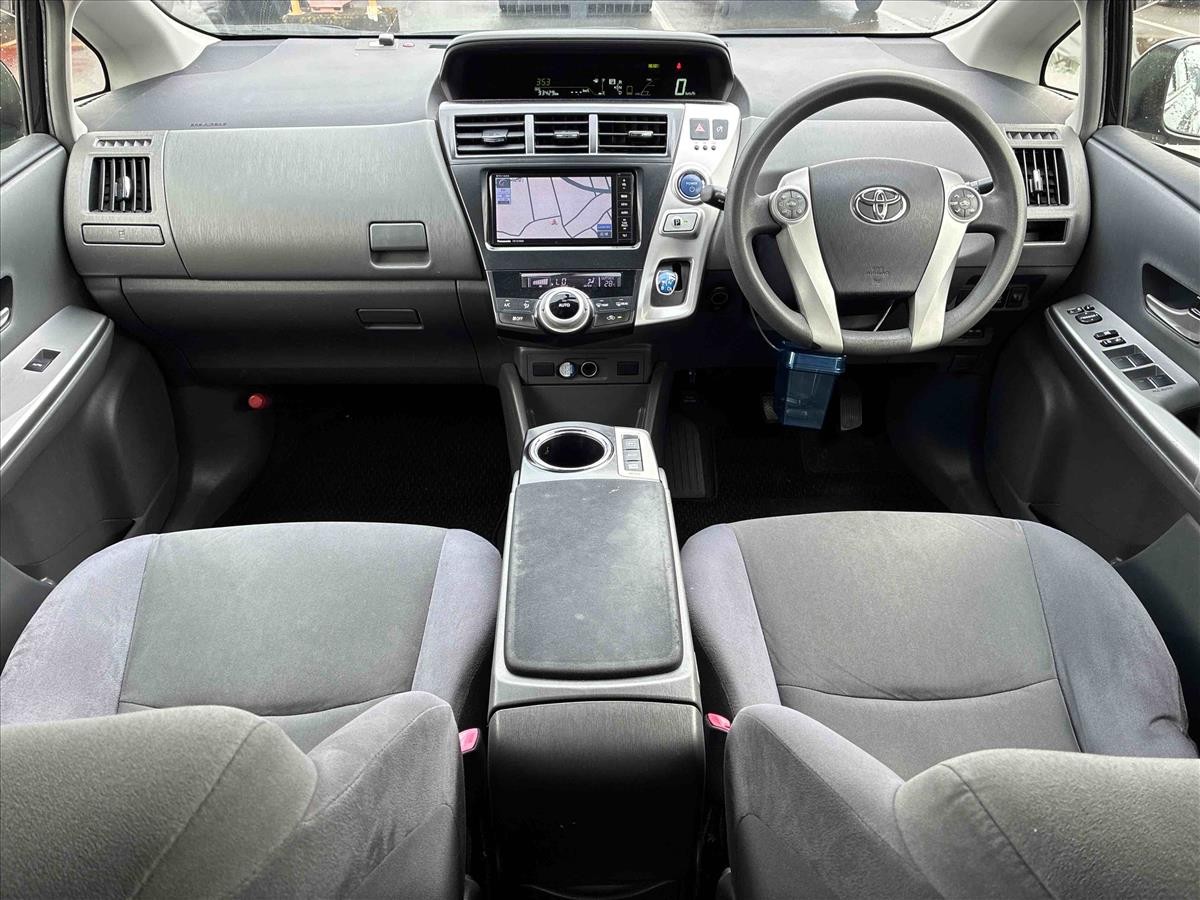 2013 Toyota PRIUS thumbnail