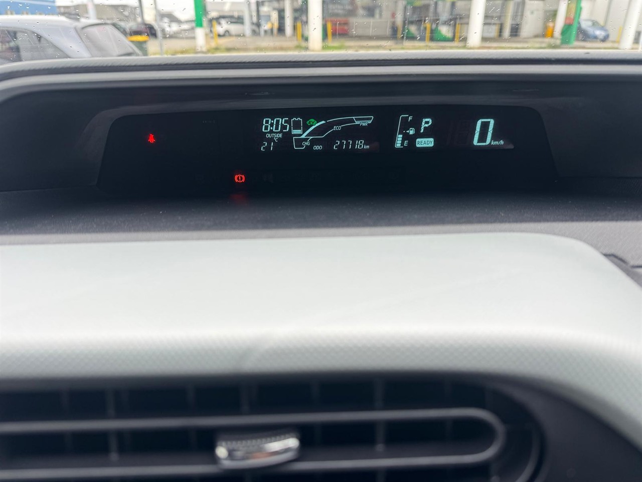 2014 Toyota Aqua thumbnail