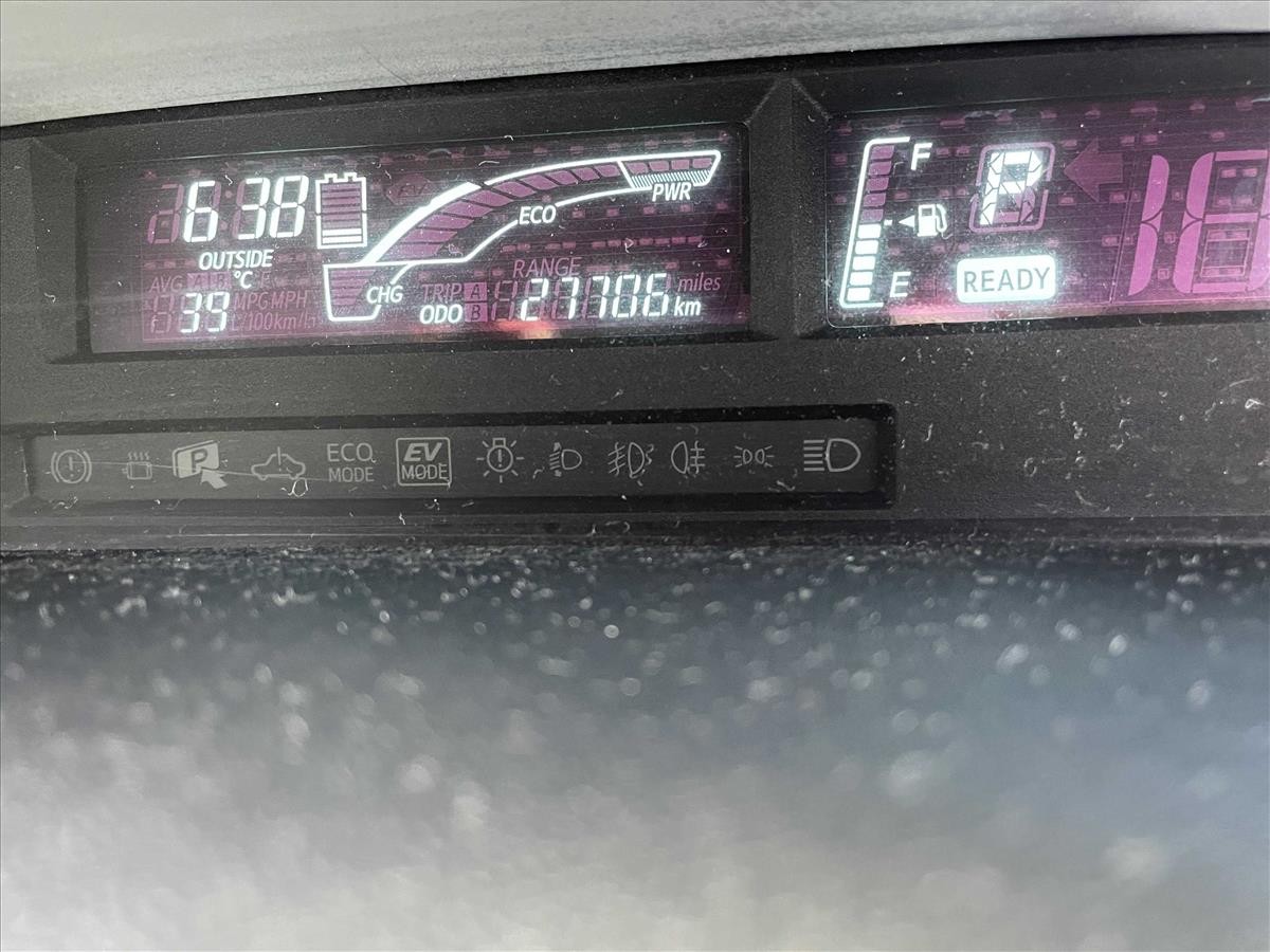 2014 Toyota Aqua thumbnail