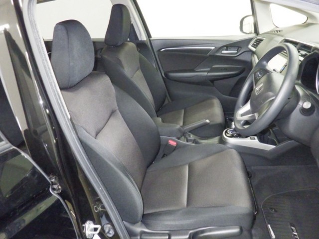 2016 Honda FIT thumbnail