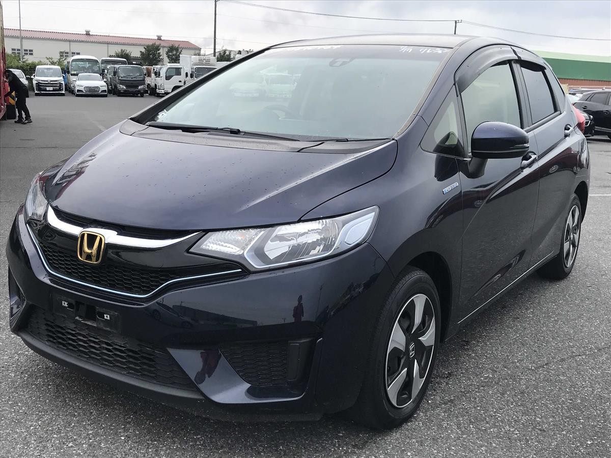 2016 Honda FIT thumbnail