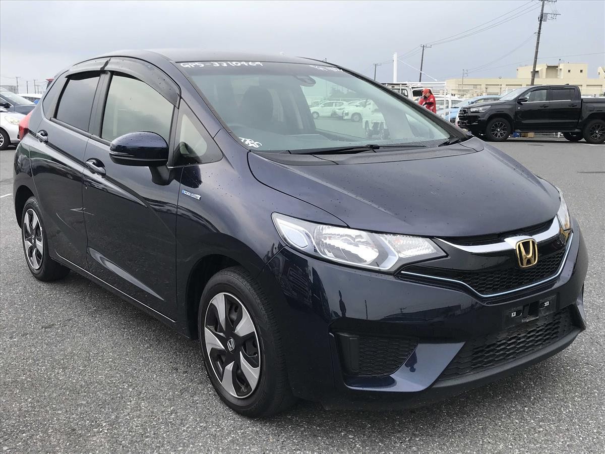 2016 Honda FIT thumbnail