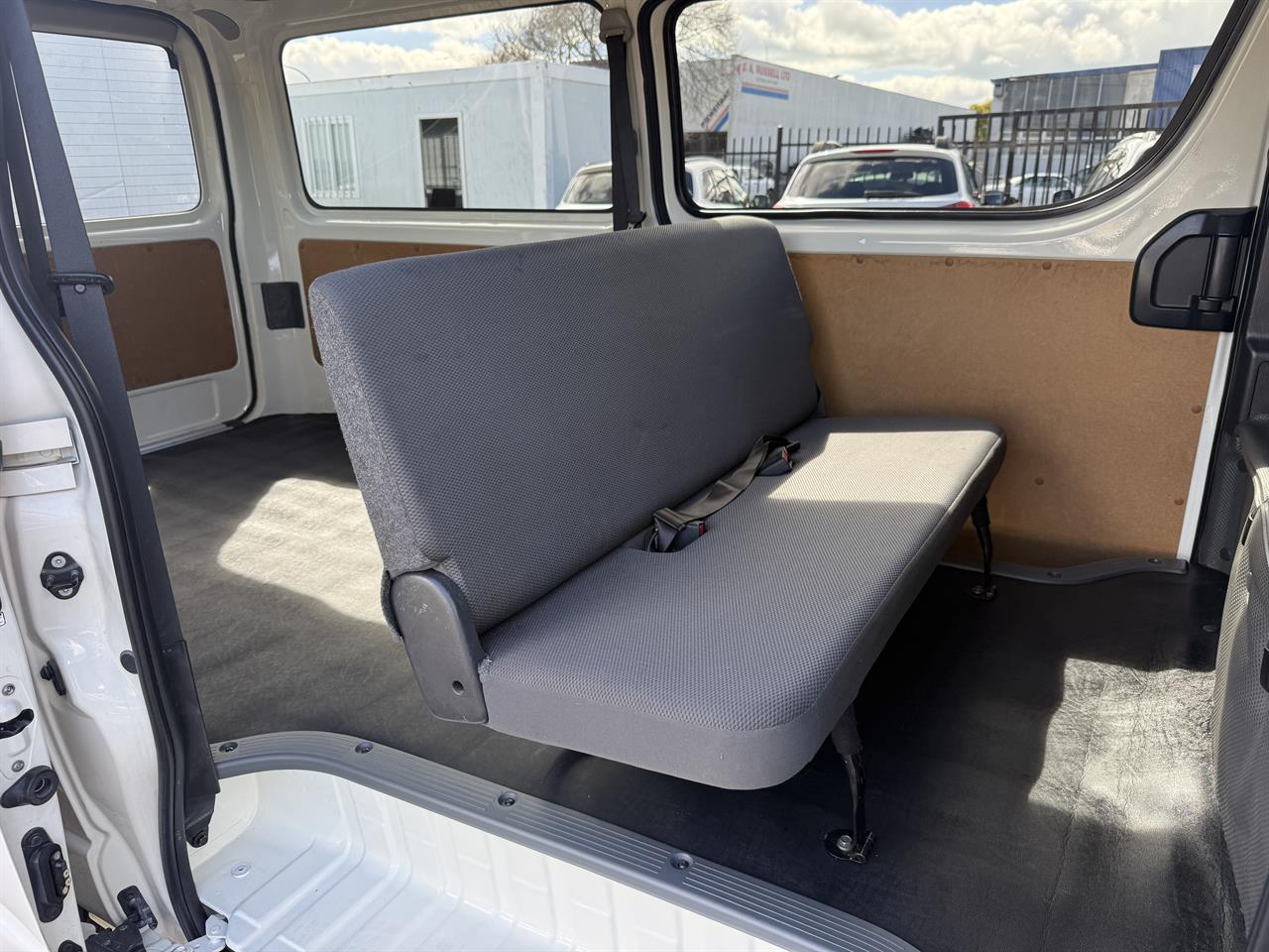 2020 Toyota Hiace thumbnail