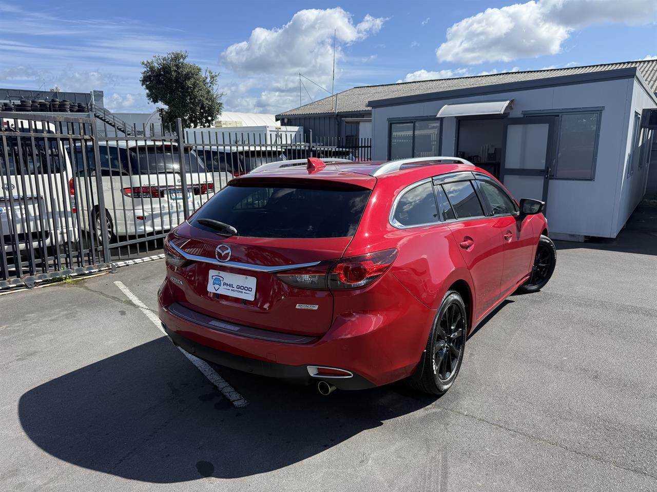 2013 Mazda Atenza thumbnail