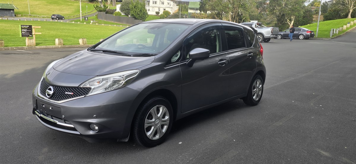 2014 Nissan Note thumbnail