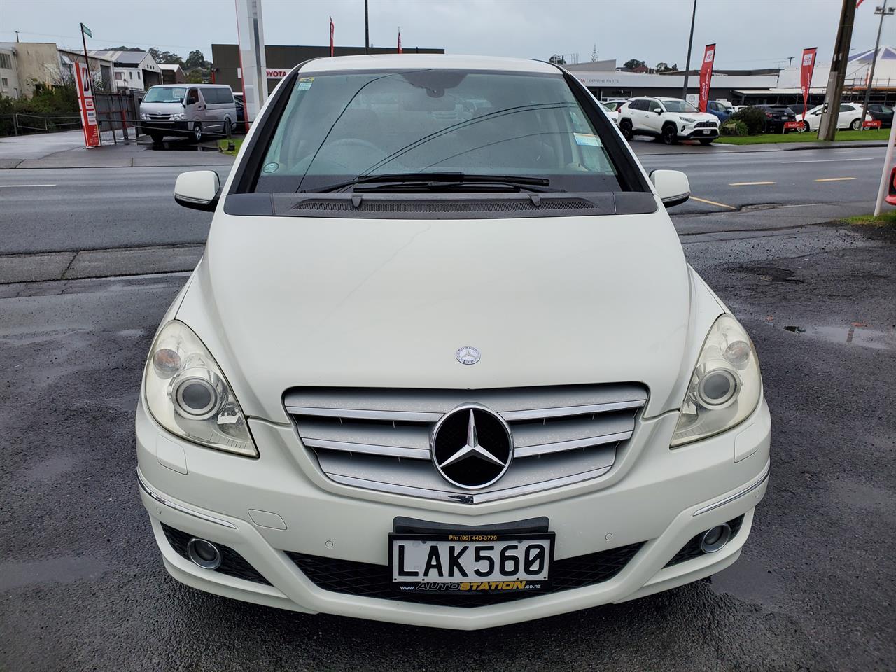 2009 Mercedes-Benz B170 thumbnail