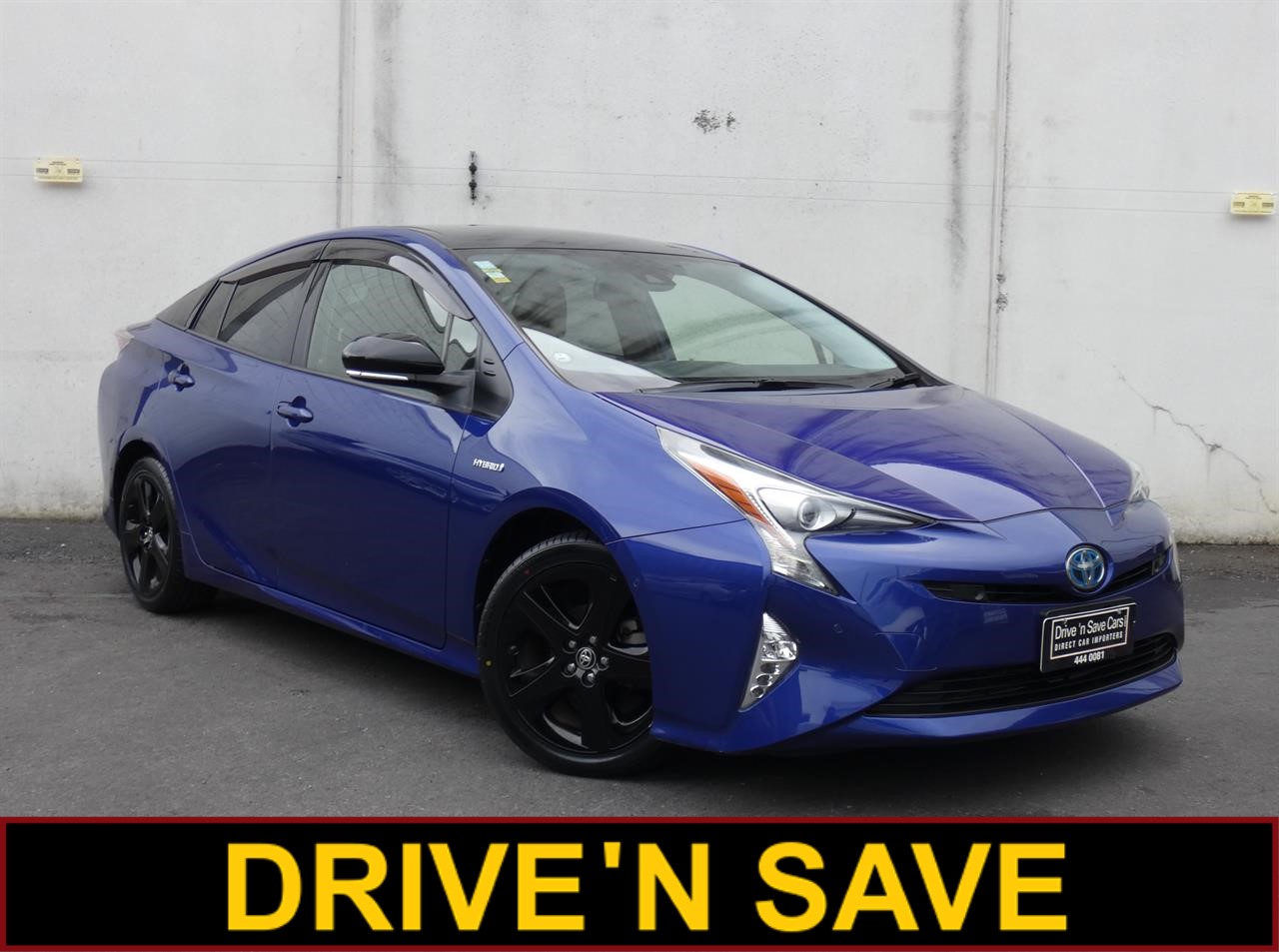 2018 Toyota Prius thumbnail