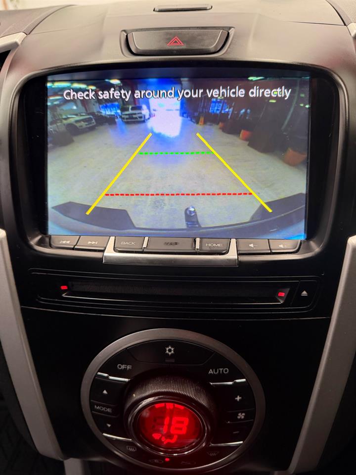 2019 Isuzu D-Max thumbnail