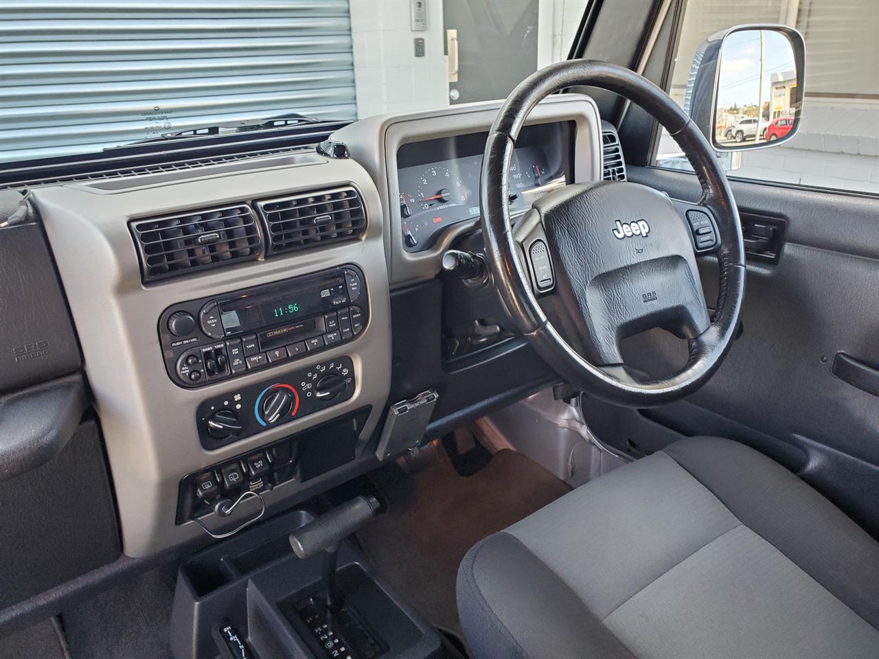 2006 Chrysler Jeep thumbnail