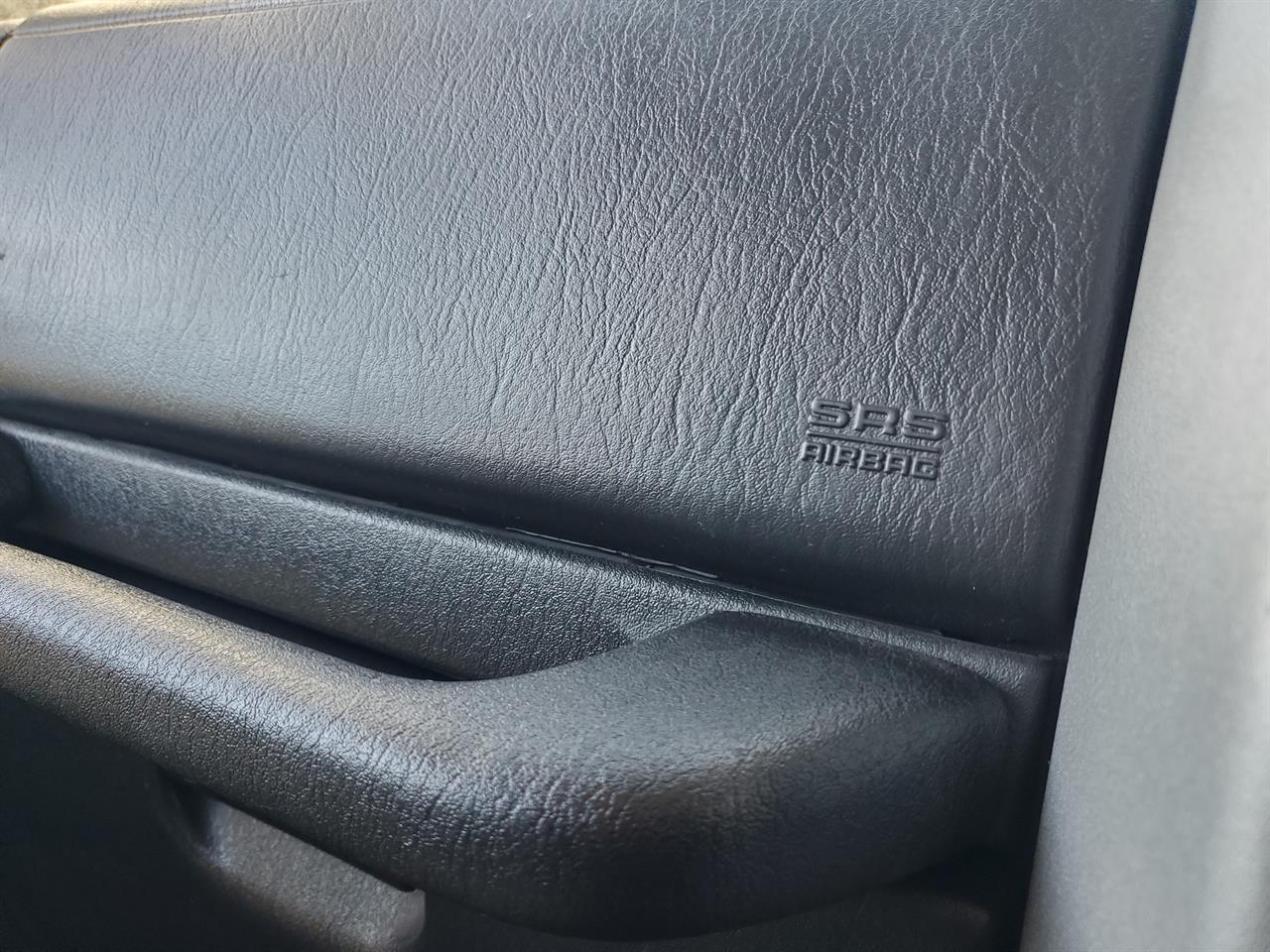 2006 Chrysler Jeep thumbnail