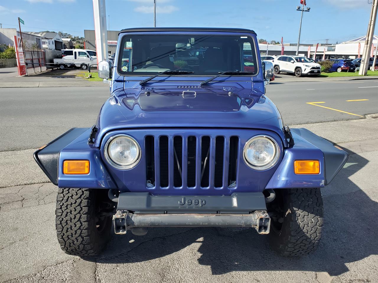 2006 Chrysler Jeep thumbnail