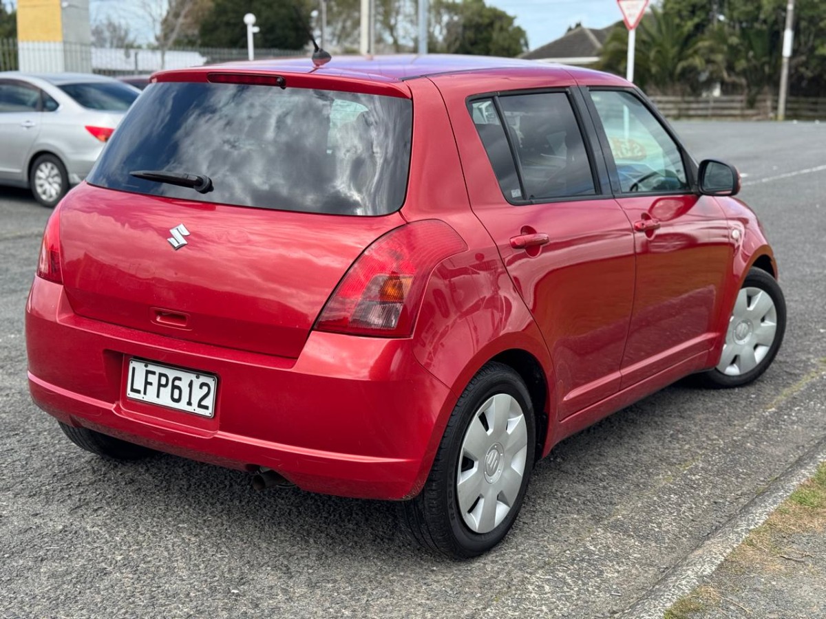 2007 Suzuki Swift thumbnail