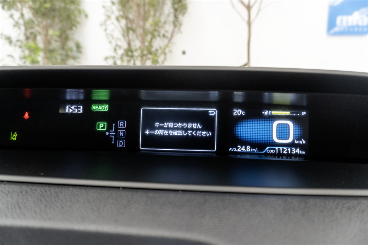 2019 Toyota Prius thumbnail