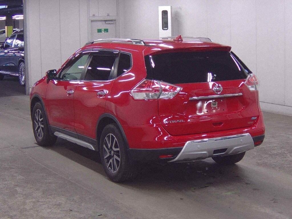 2014 Nissan X-Trail thumbnail