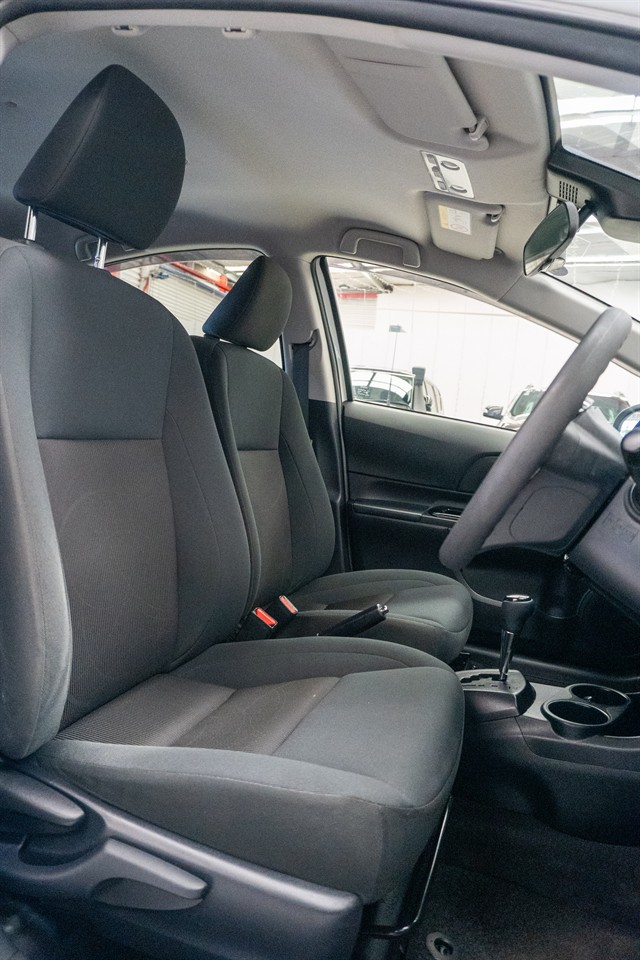 2018 Toyota Aqua thumbnail