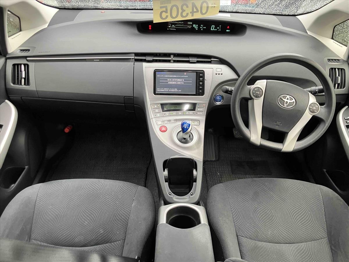 2014 Toyota Prius thumbnail