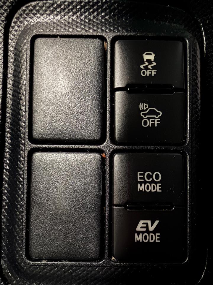 2019 Toyota Aqua thumbnail