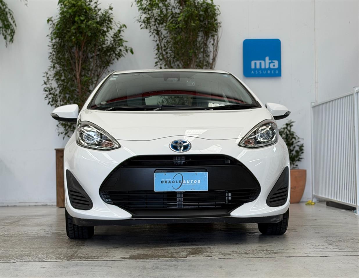2019 Toyota Aqua thumbnail