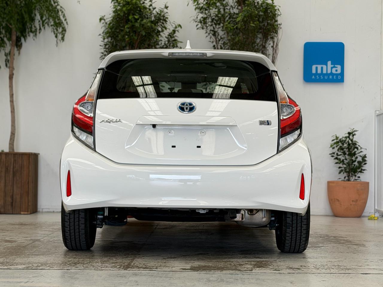 2019 Toyota Aqua thumbnail