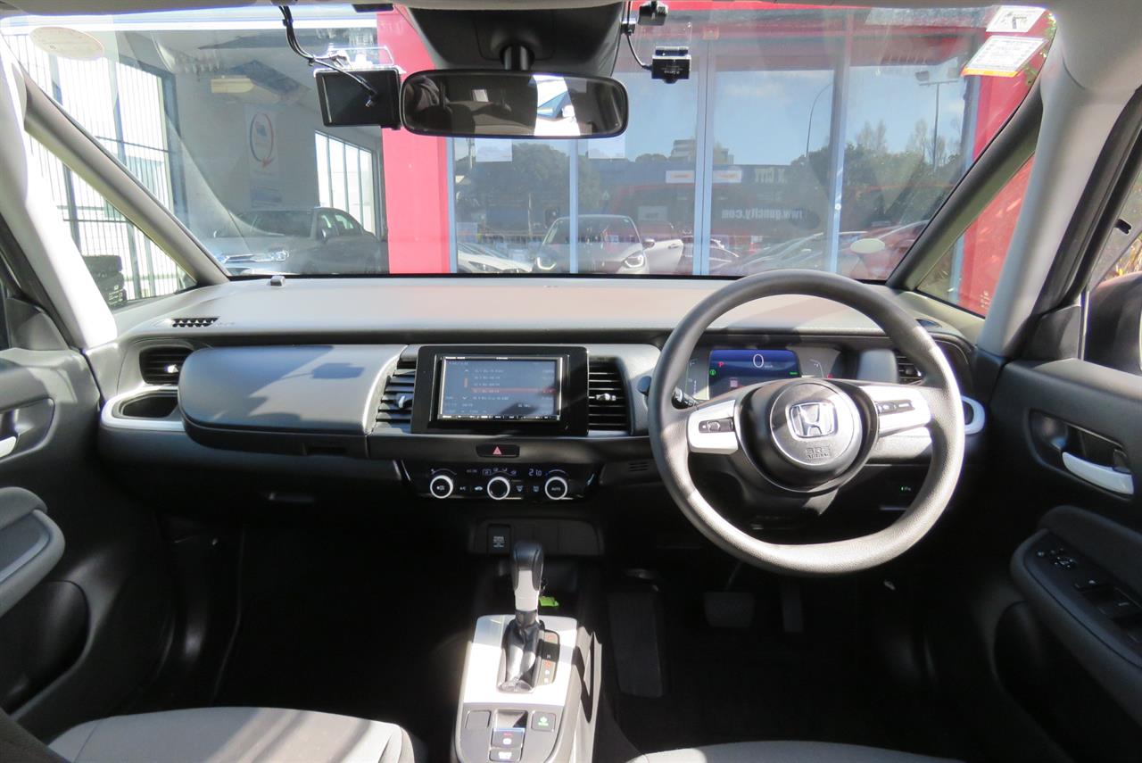 2021 Honda Fit thumbnail
