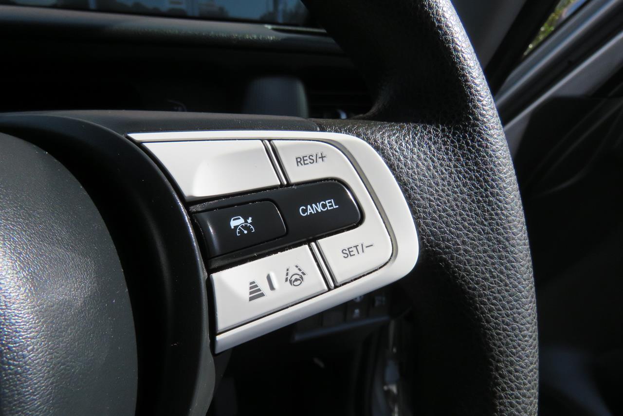 2021 Honda Fit thumbnail