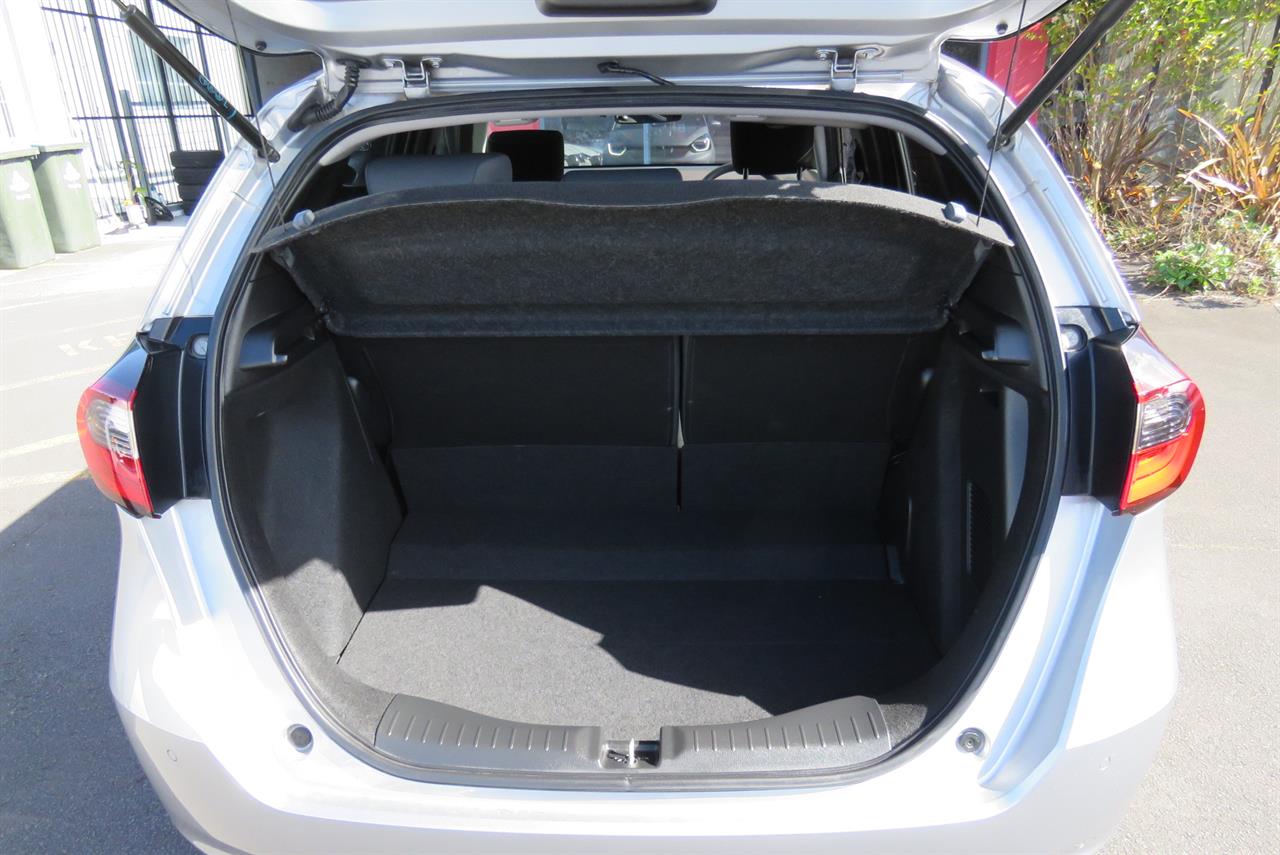 2021 Honda Fit thumbnail