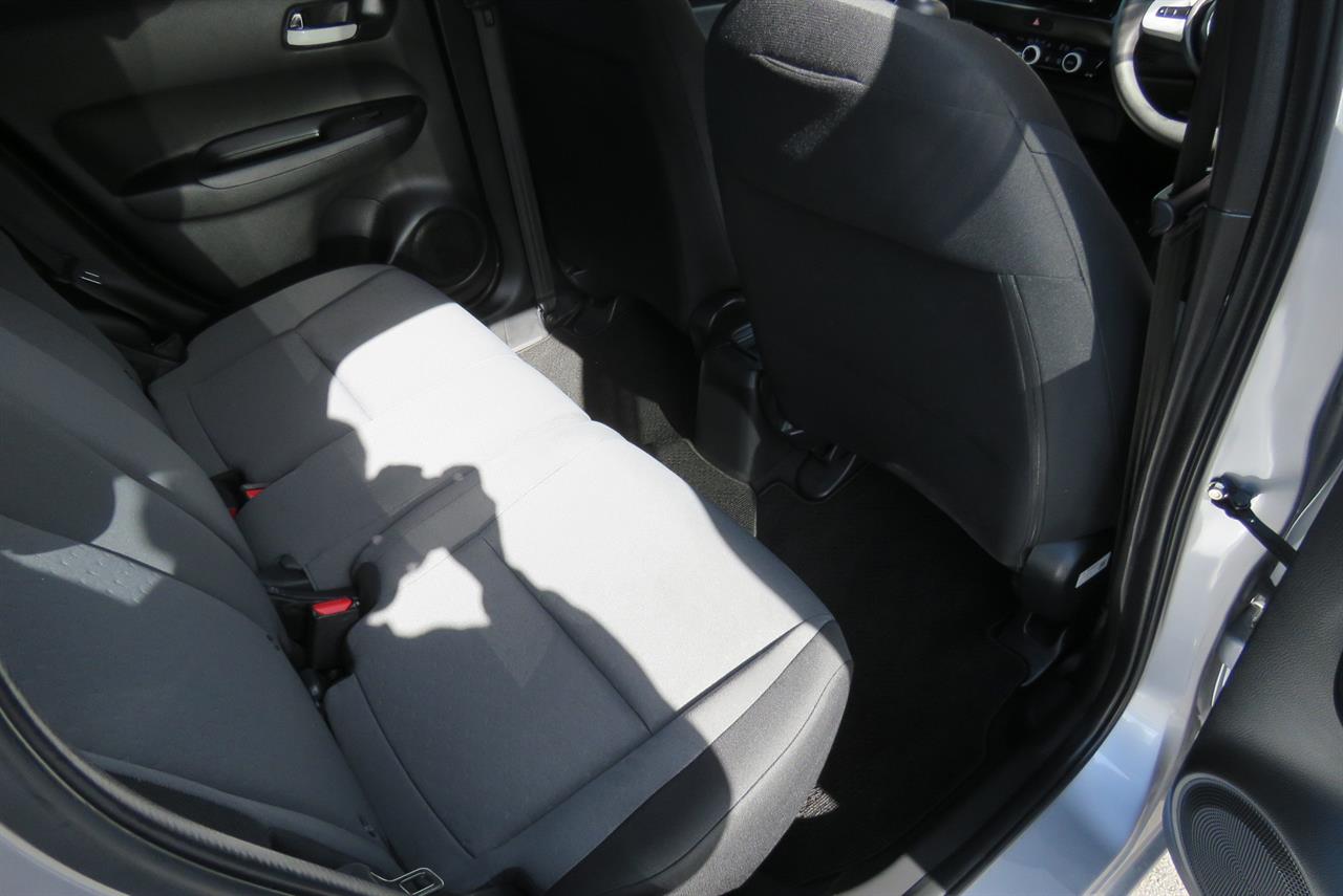 2021 Honda Fit thumbnail