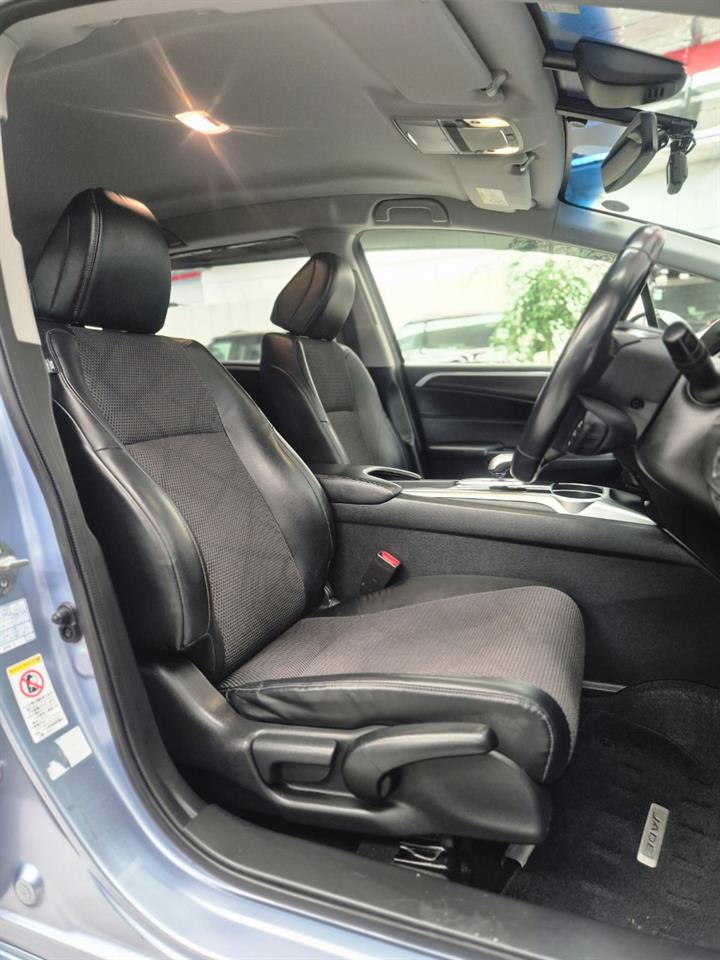 2016 Honda JADE thumbnail