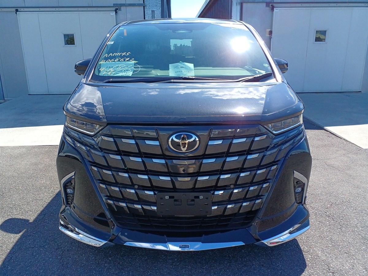 2026 Toyota Alphard thumbnail