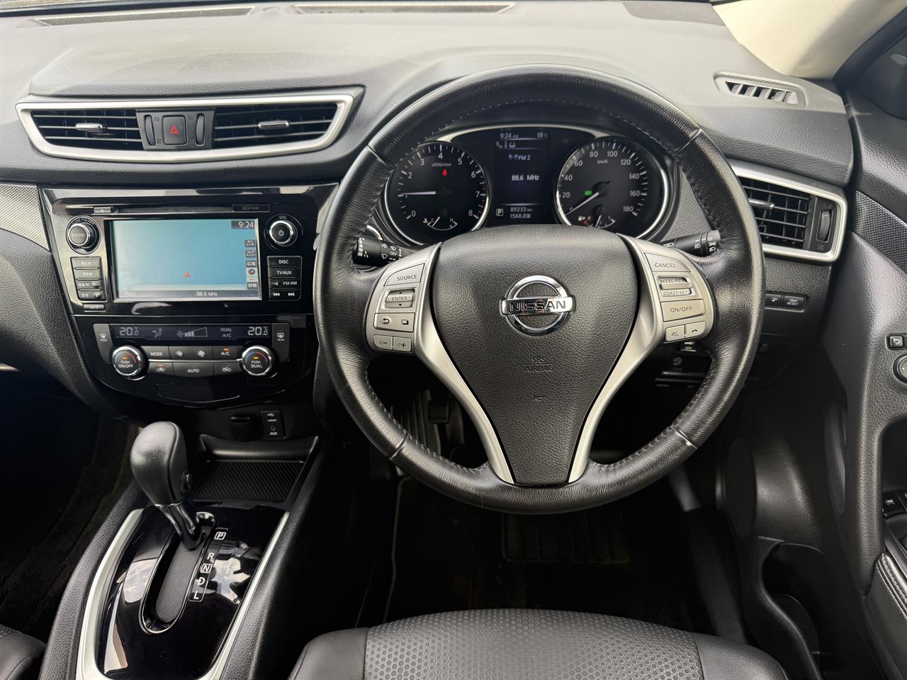 2016 Nissan X-Trail thumbnail