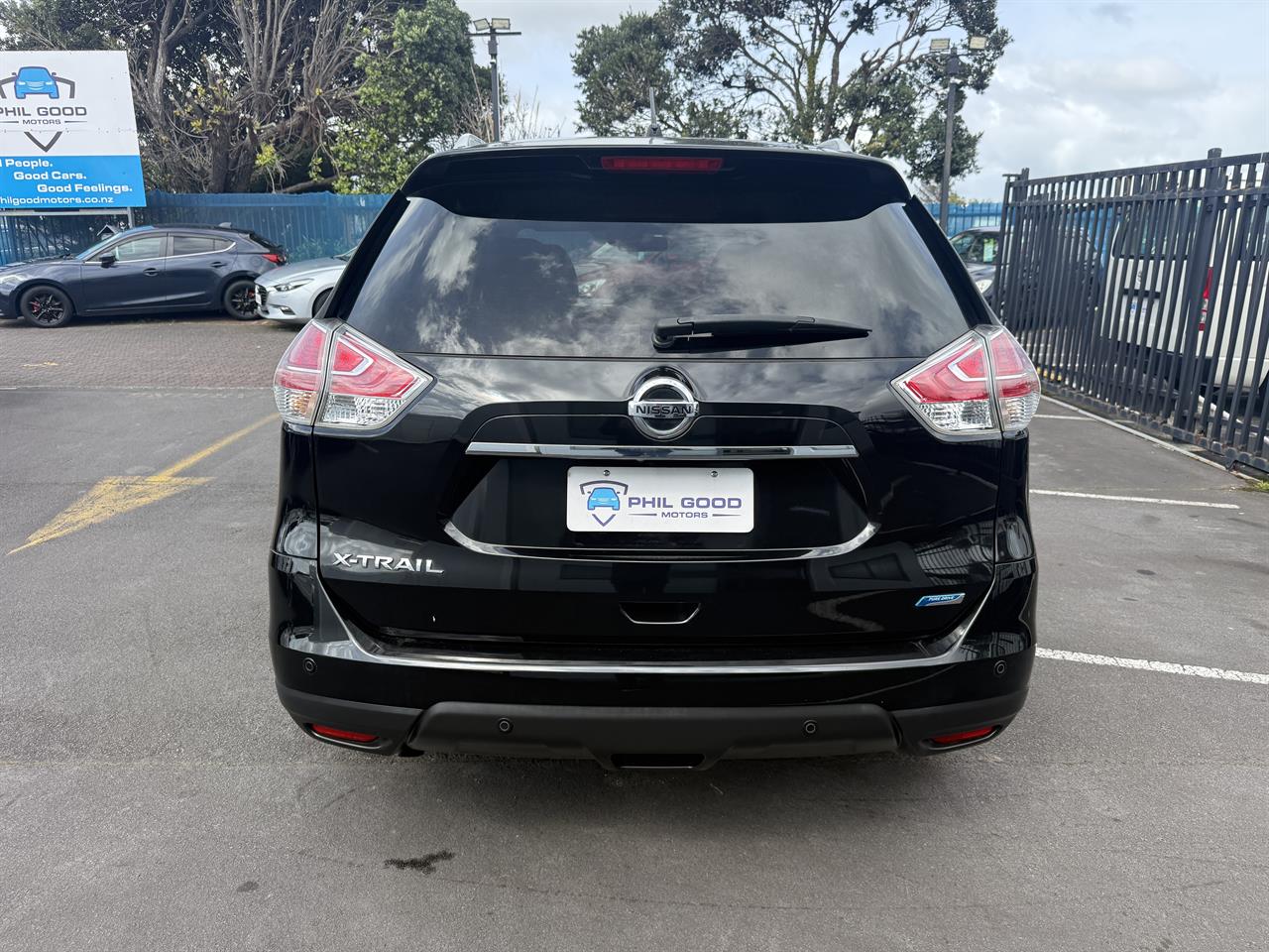 2016 Nissan X-Trail thumbnail
