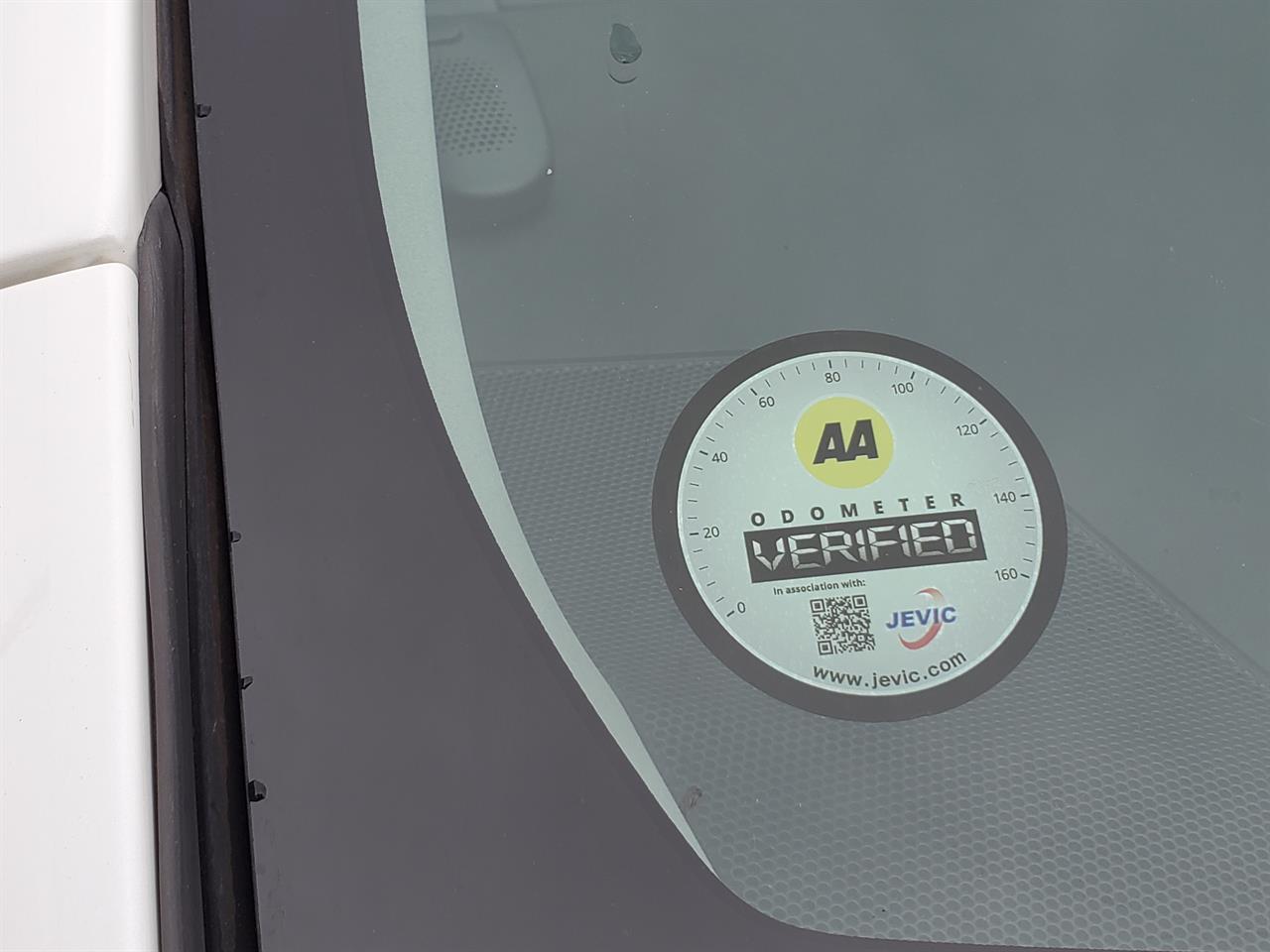 2018 Toyota Prius thumbnail
