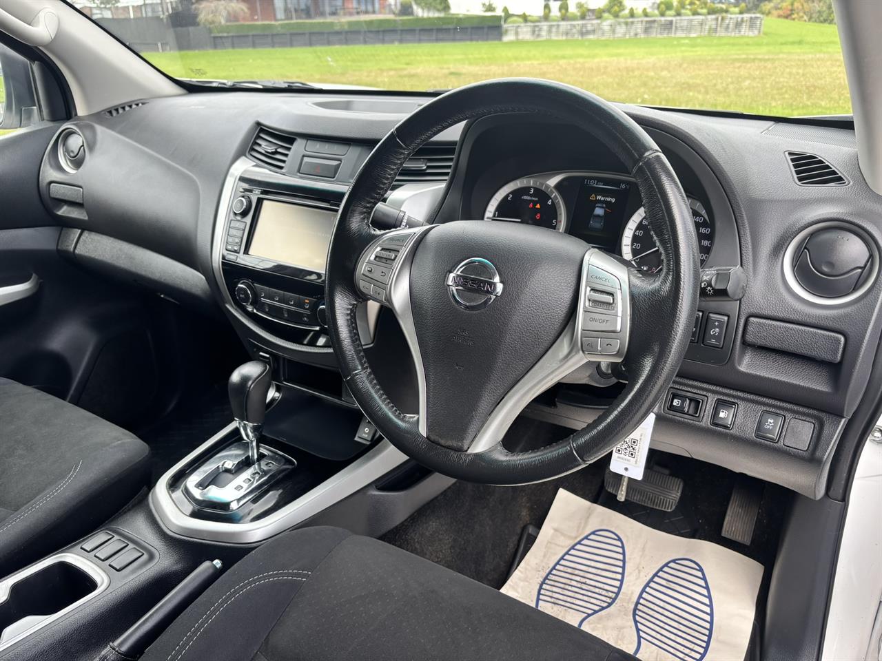 2019 Nissan Navara thumbnail