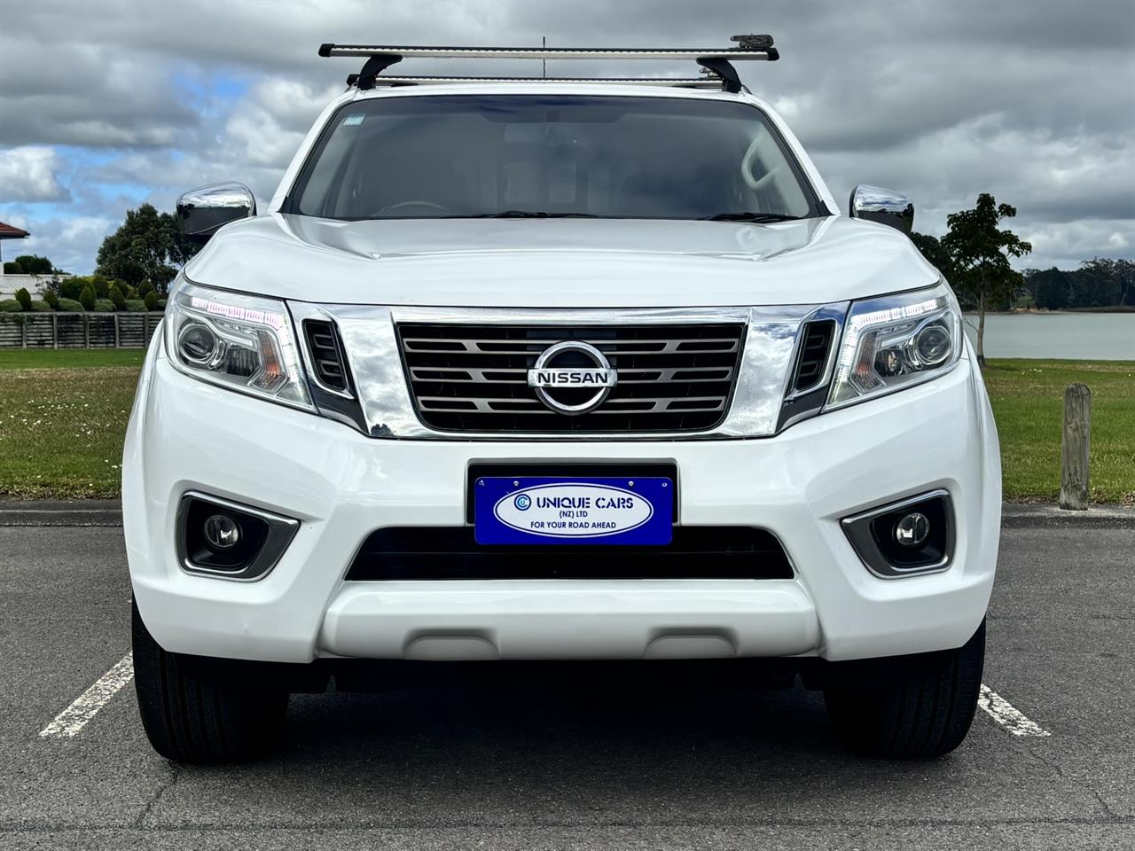 2019 Nissan Navara thumbnail