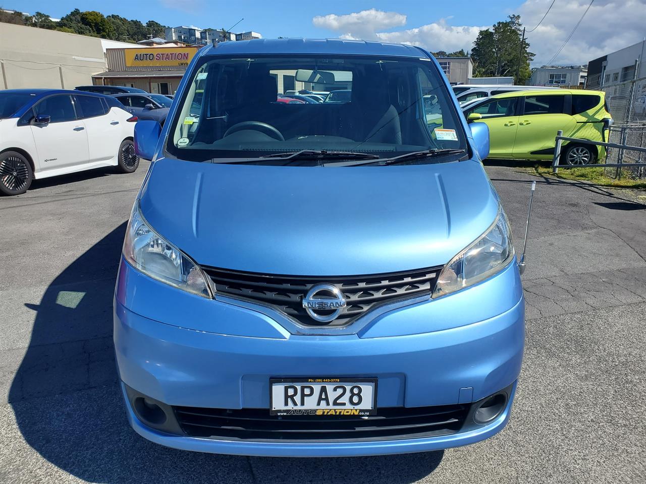 2016 Nissan NV200 thumbnail