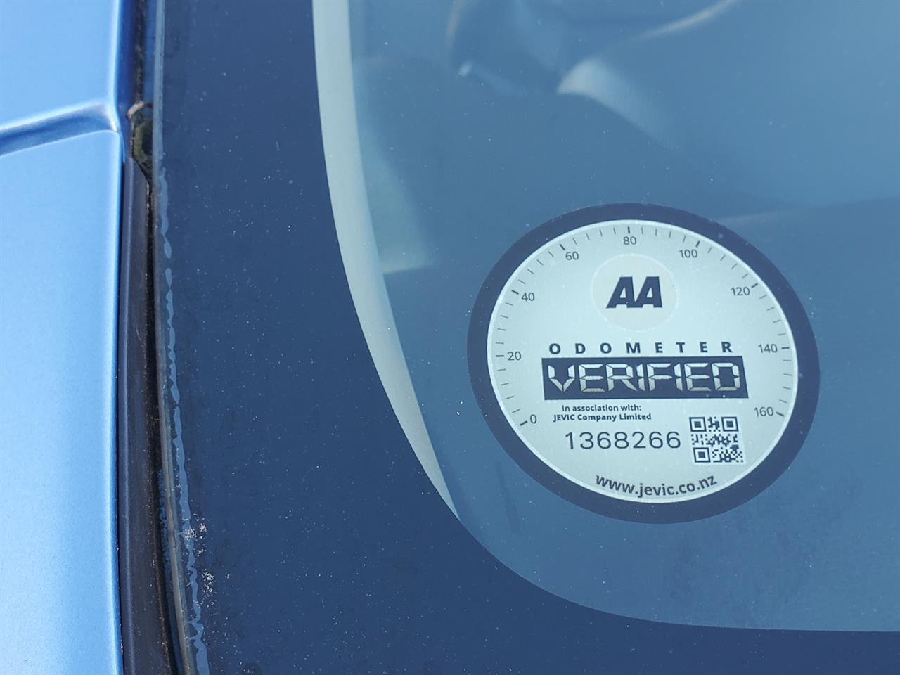 2016 Nissan NV200 thumbnail