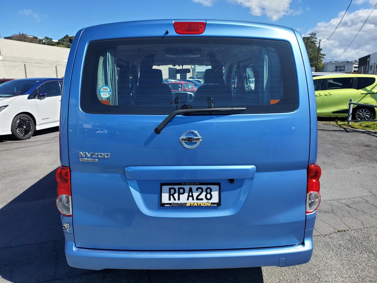 2016 Nissan NV200 thumbnail