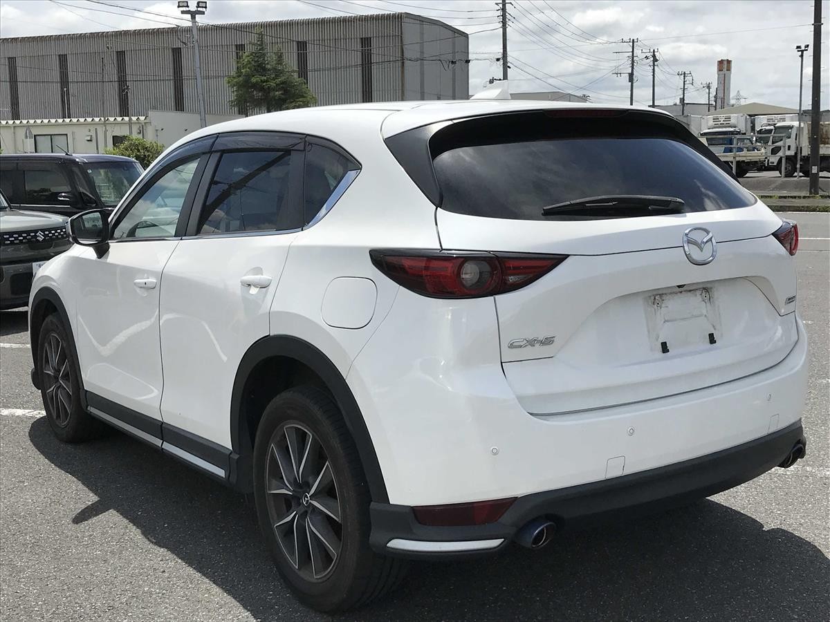 2017 Mazda CX-5 thumbnail