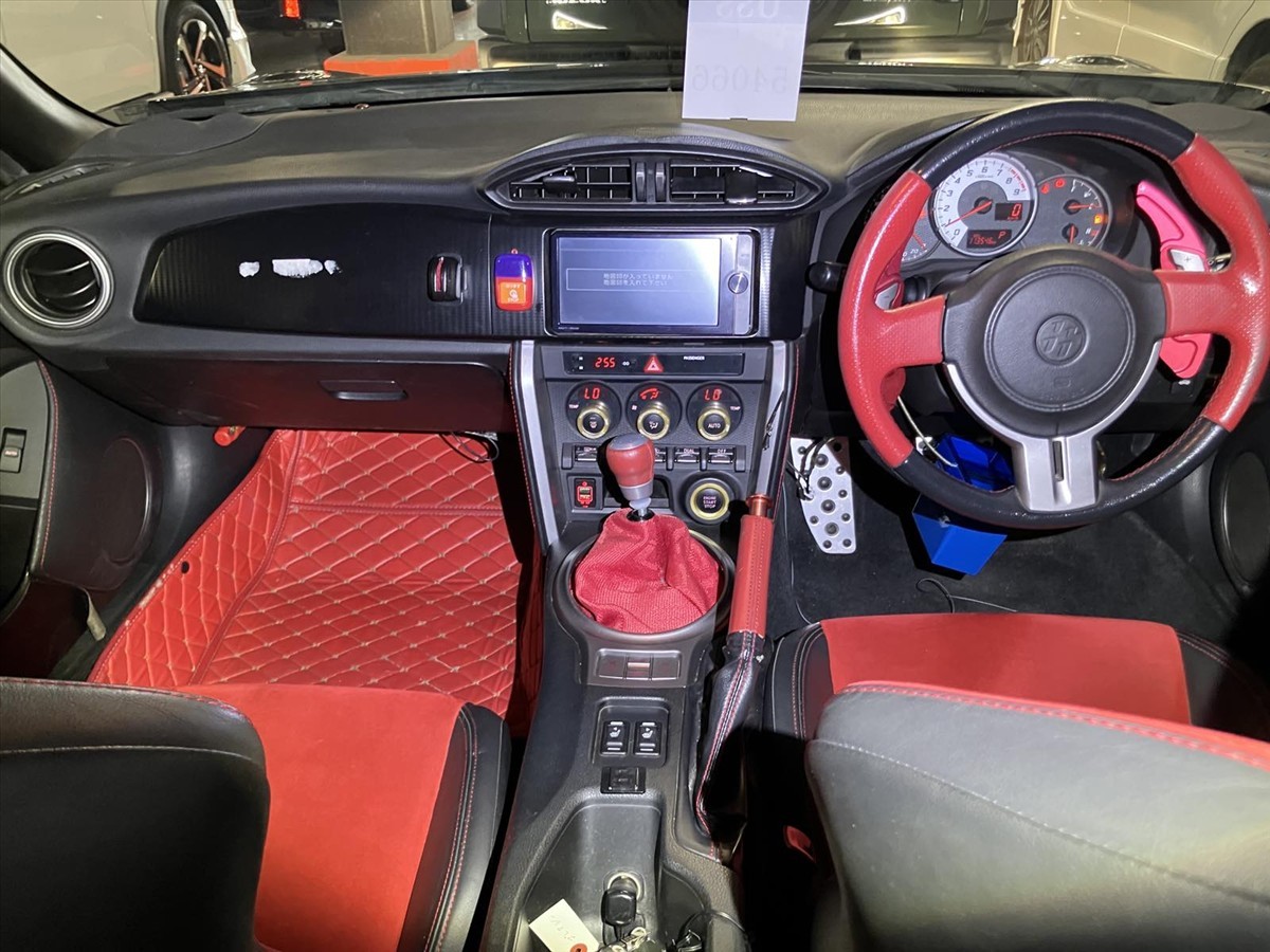 2013 Toyota 86 thumbnail