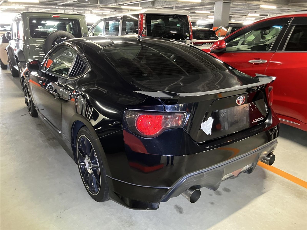 2013 Toyota 86 thumbnail