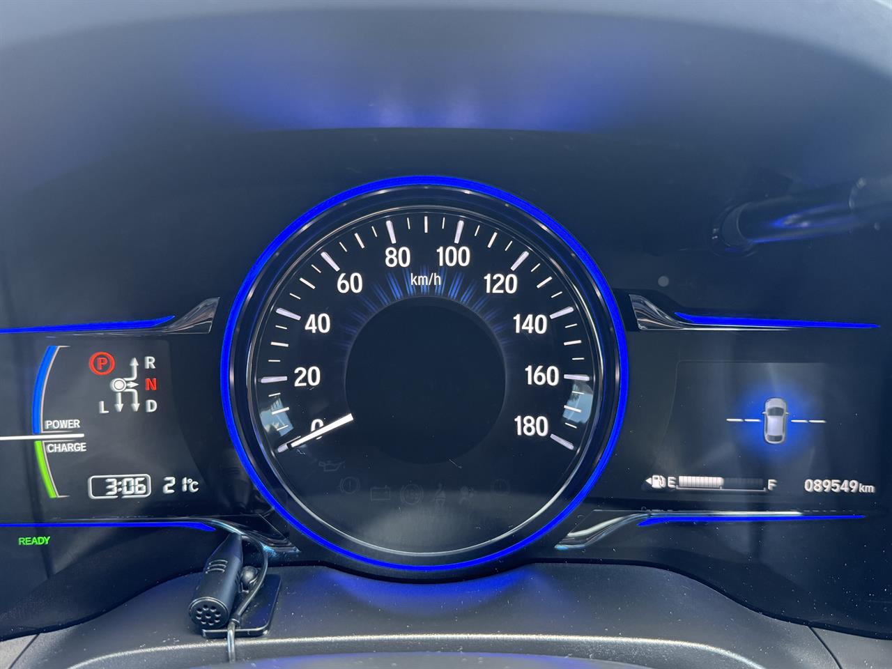 2015 Honda Vezel thumbnail