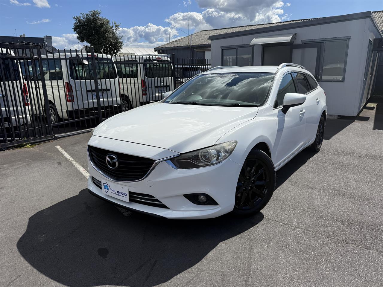 2013 Mazda Atenza thumbnail