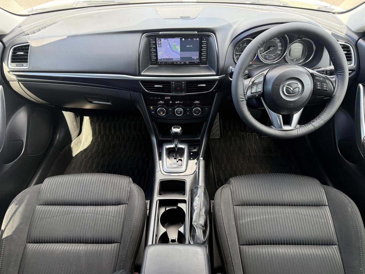 2013 Mazda Atenza thumbnail
